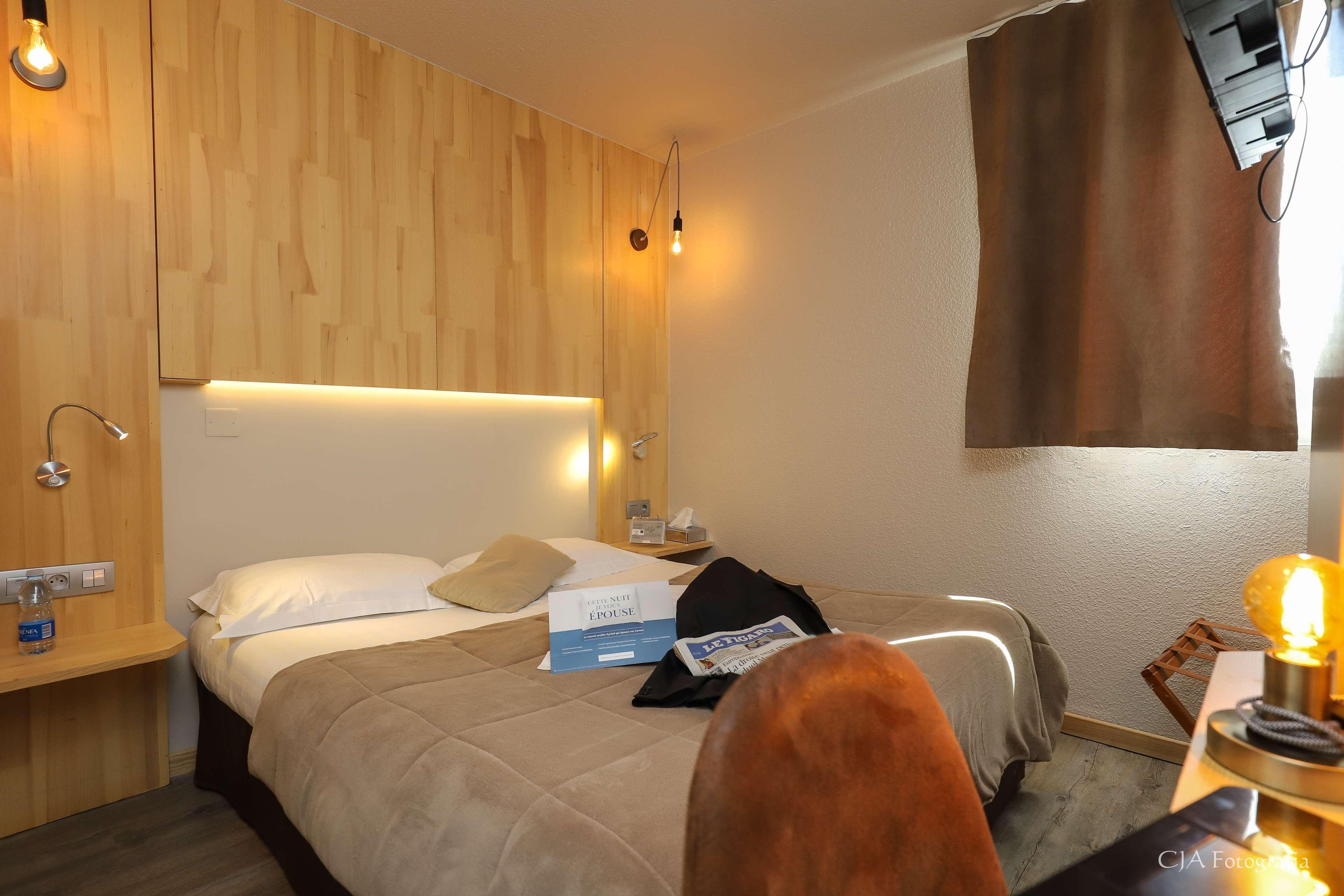 Hotel Restaurant Kyriad Brive Centre Εξωτερικό φωτογραφία